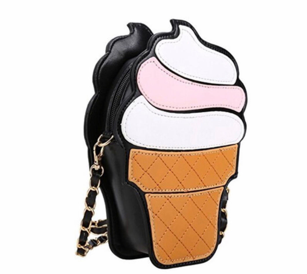 ICE CREAM PURSE